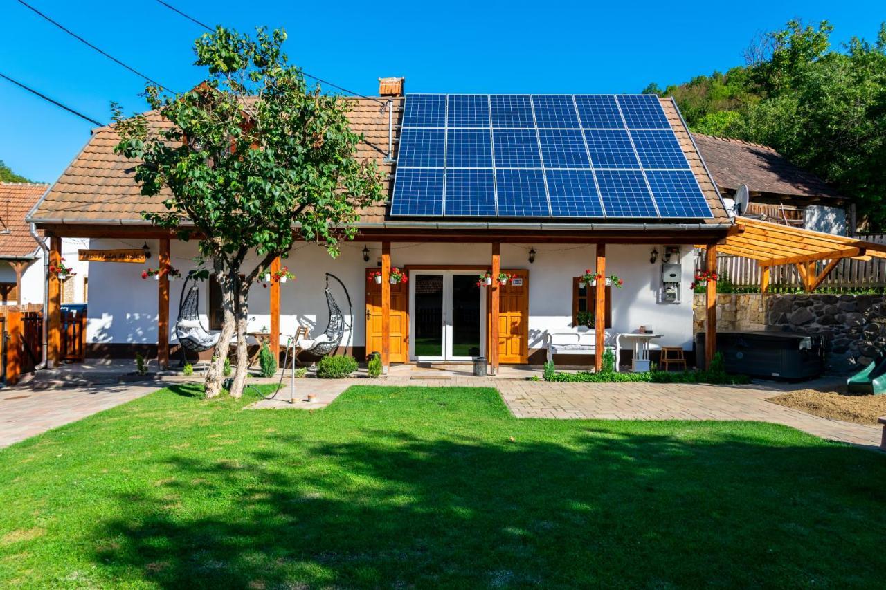 HepeHuta Házikó Háromhuta Exterior foto