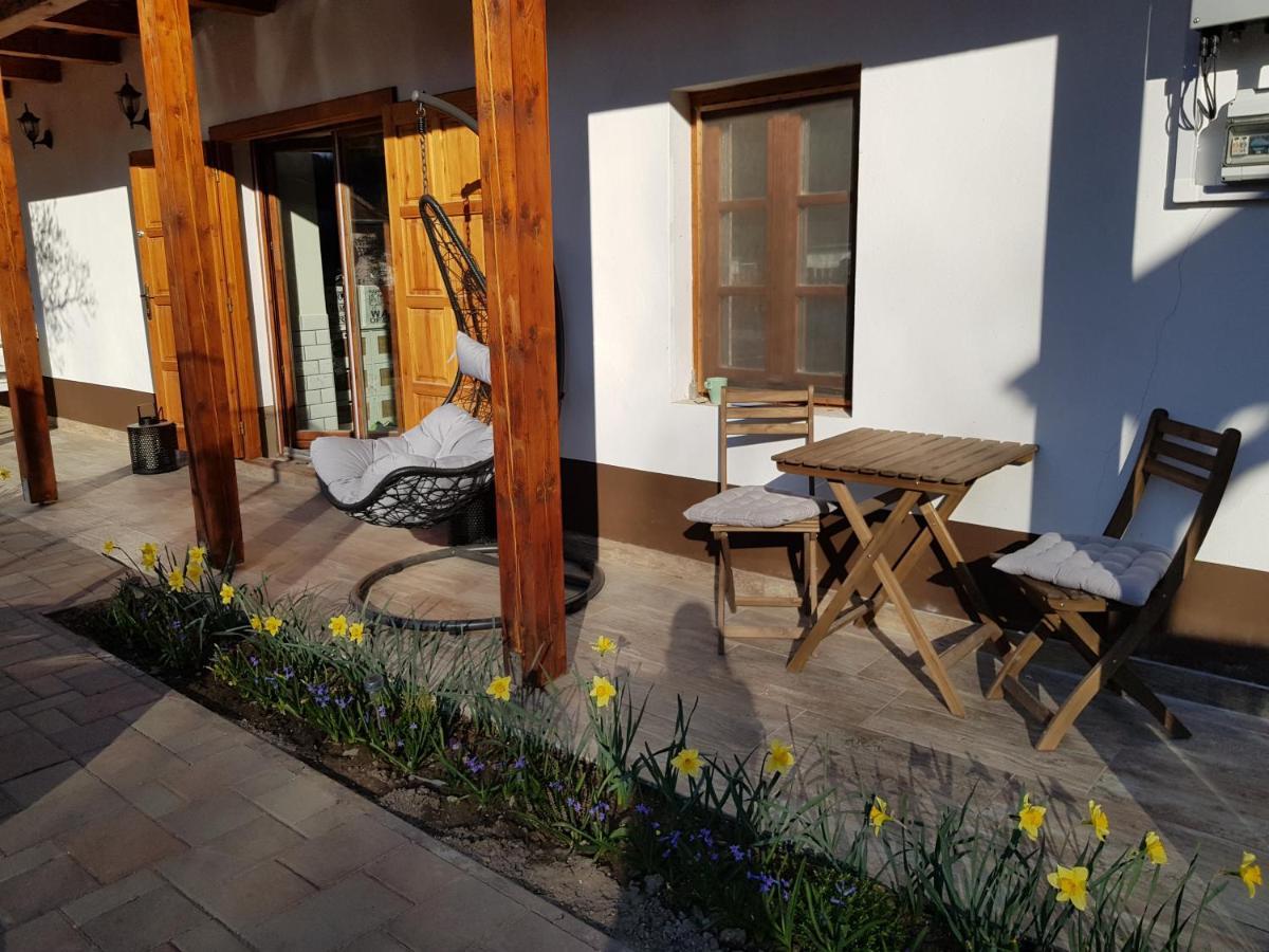 HepeHuta Házikó Háromhuta Exterior foto